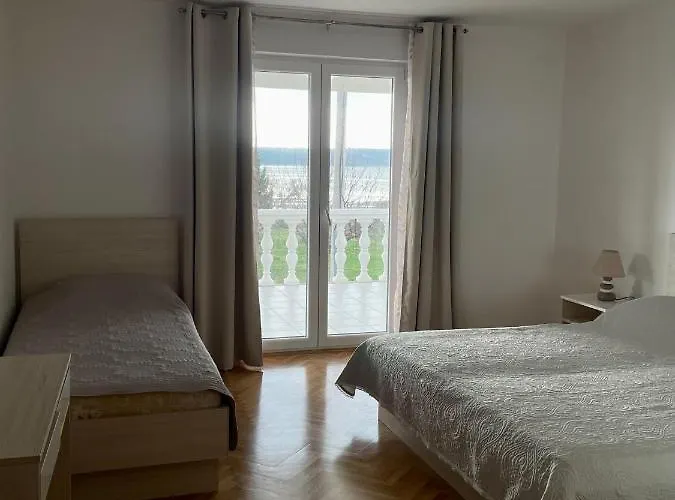 Apartments-pia Lejlighed