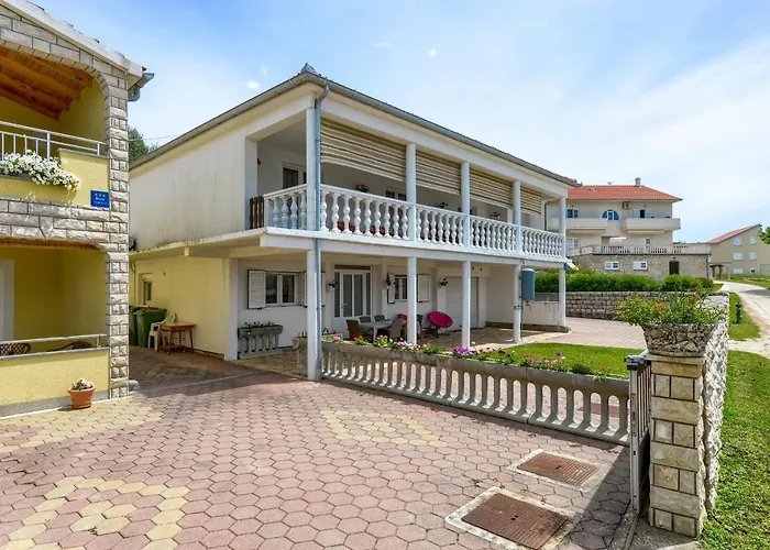 Apartments-pia Διαμέρισμα Ζαντάρ