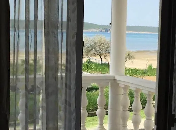 Apartments-pia شقة